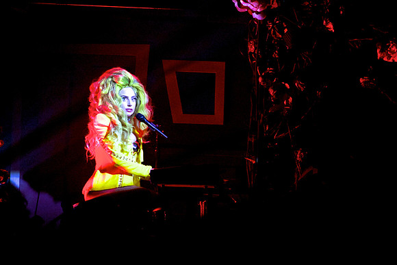 Lady Gaga, Roseland Ballroom, 3-31-14 023