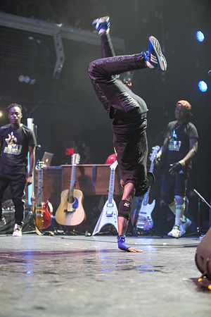 Wyclef Jean, Terminal 5, 2-4-17-3057.jpg